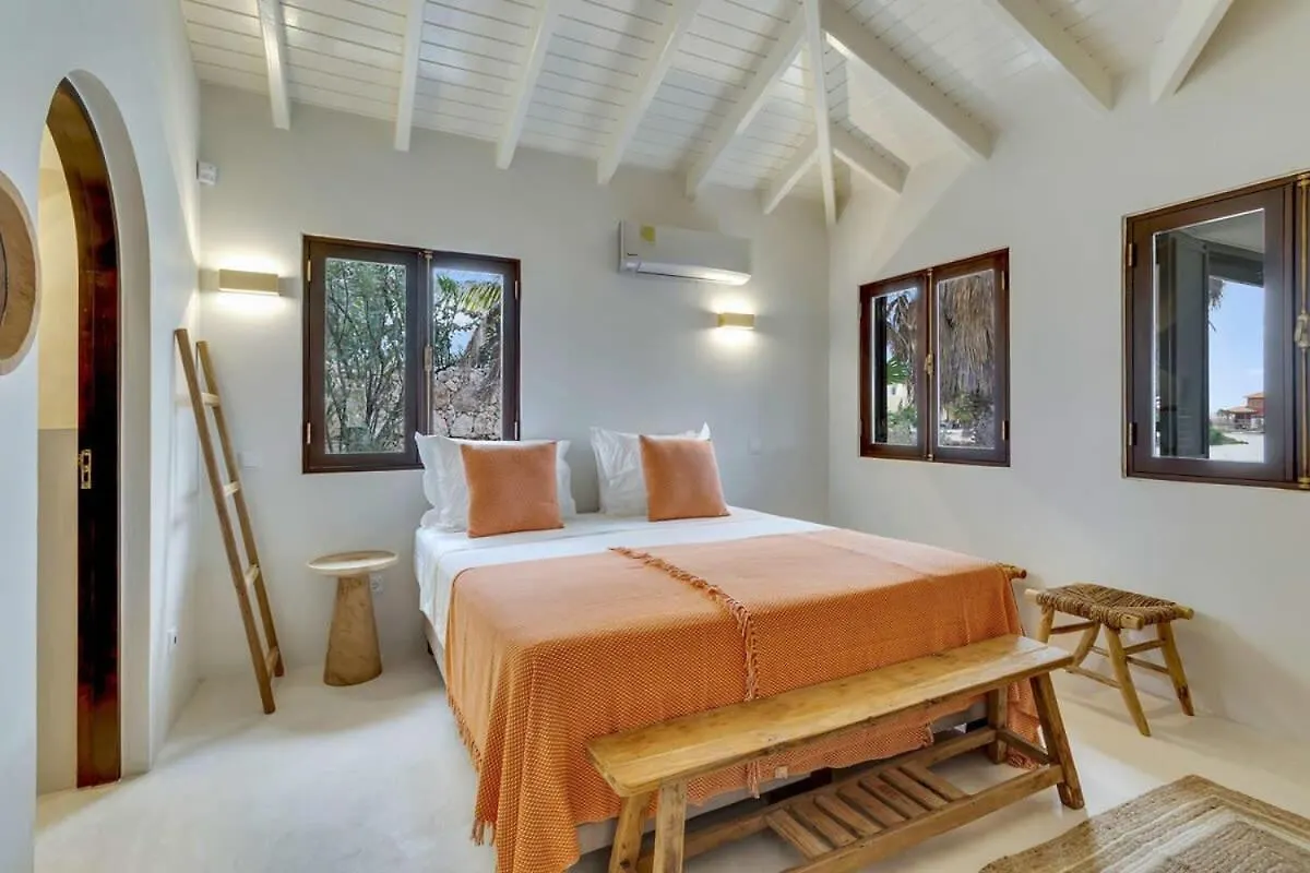 Coral Laguna In Laguna Marina Kralendijk  Villa