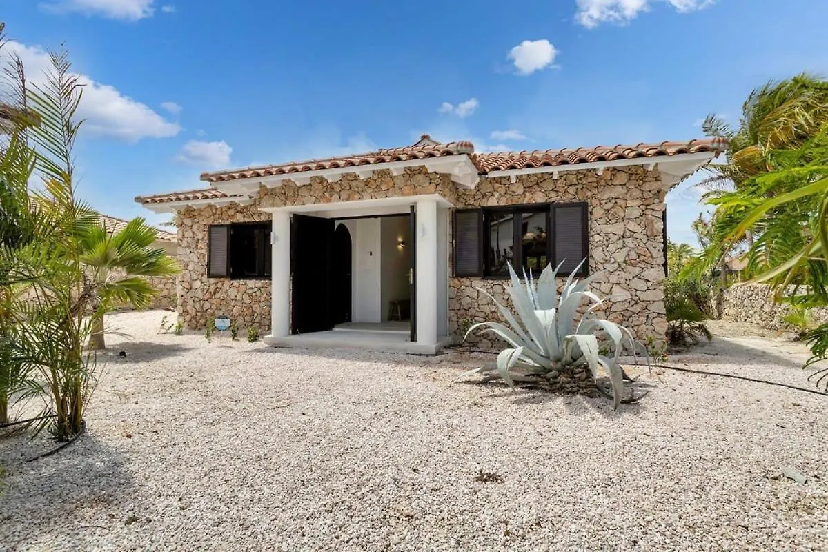 Coral Laguna In Laguna Marina Kralendijk  Villa